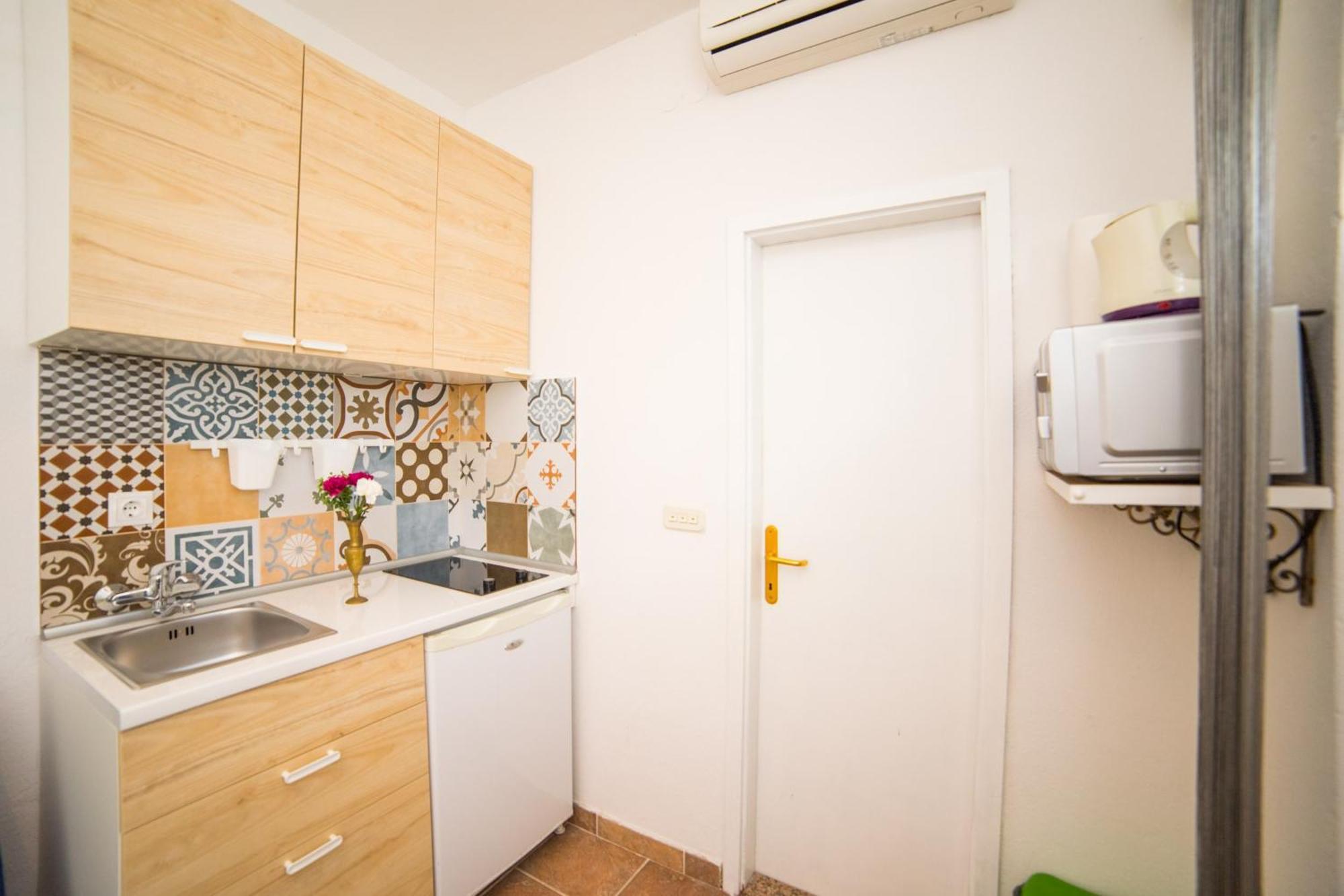 Apartmani Kala ポドゥゴラ 部屋 写真